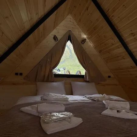 Outdoor Cottages Kazbegi Room photo